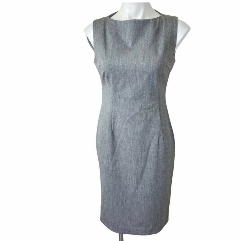 FABRIZIO GIANNI DRESS SIZE 4 GRAY SLEEVELESS BUSINESS DRESS. EXCELLENT COND
